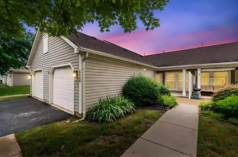 5556 Parkshire Dr, Columbus, OH 43229