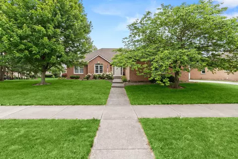 210 Emmaus Rd, Marysville, OH 43040
