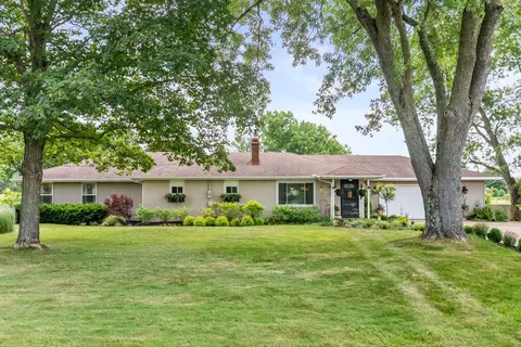 3922 Georgesville Wrightsville Rd, Grove City, OH 43123