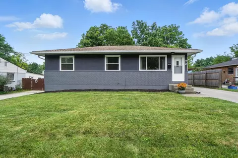 72 Cherrington Rd, Westerville, OH 43081