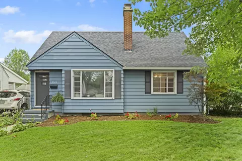 2128 Wesleyan Dr, Columbus, OH 43221