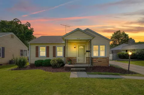 565 Springhollow Rd, Circleville, OH 43113