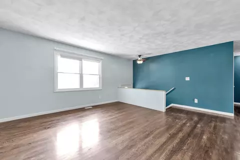 1293 Gresham Rd, Columbus, OH 43204 photo 10