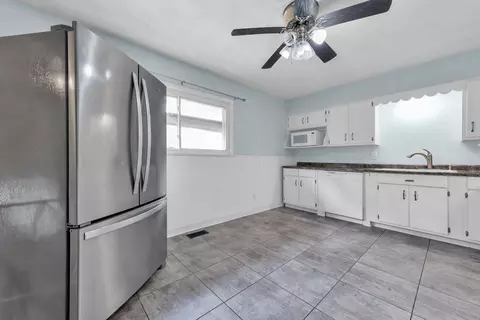 1293 Gresham Rd, Columbus, OH 43204 photo 17