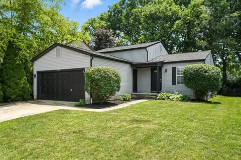 6803 Alex Dr, Canal Winchester, OH 43110