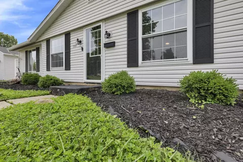 Exterior - 101 Circle Dr, Baltimore, OH 43105 photo 3 of 5