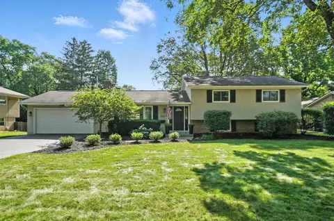 2820 Halstead Rd, Columbus, OH 43221