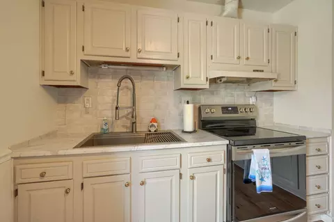 Kitchen - 627 Harris St, Jackson, OH 45640 photo 3 of 4