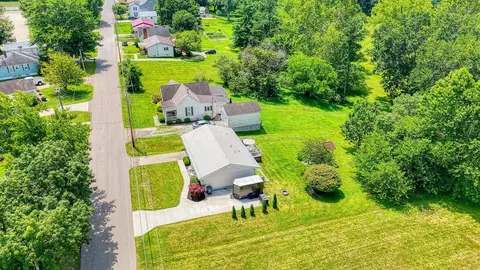 View/Area - 627 Harris St, Jackson, OH 45640 photo 2 of 3