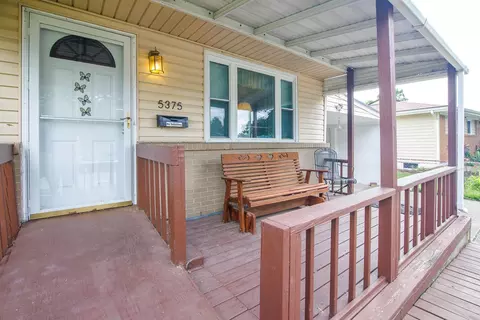 5375 Fullerton Dr, Columbus, OH 43232