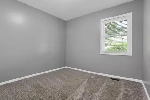 108 Wells St, Corning, OH 43730 photo 18