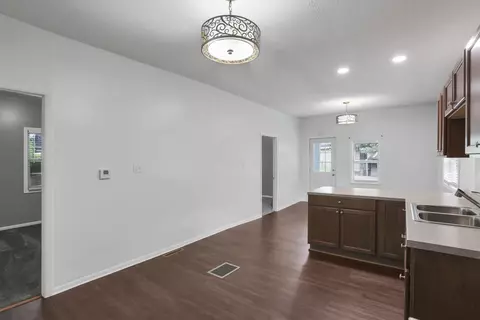 108 Wells St, Corning, OH 43730 photo 13