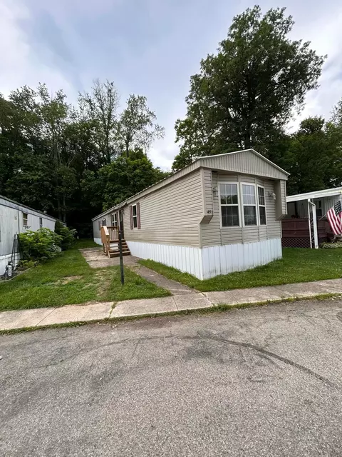 110 E Hickory Grove Rd #45, Urbana, OH 43078