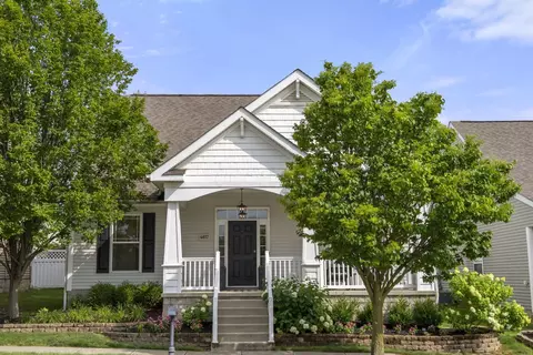 4617 Sahalee Dr, Grove City, OH 43123