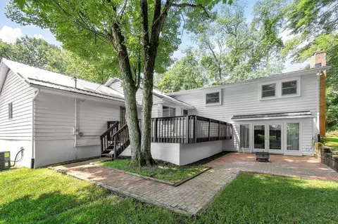 1682 Bryn Mawr Dr, Newark, OH 43055