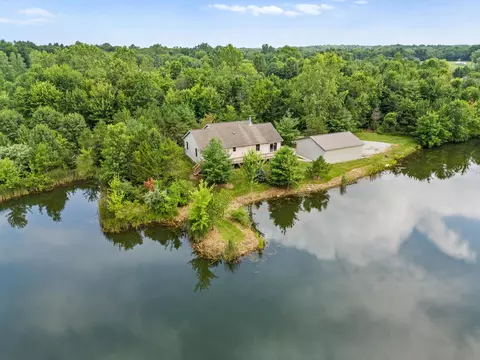 14926 Olive Green Rd, Centerburg, OH 43011