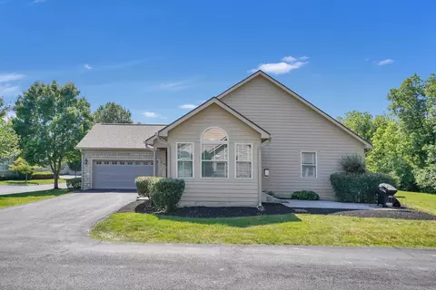 Exterior - 4887 Rays Cir, Dublin, OH 43016 photo 2 of 6