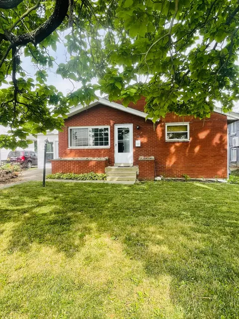 36 Hilliard Rome Rd, Columbus, OH 43228
