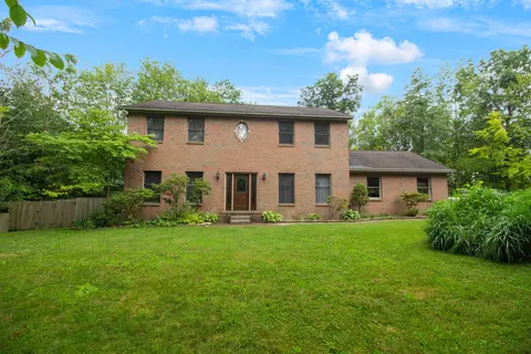 7740 Gale Rd SW, Hebron, OH 43025