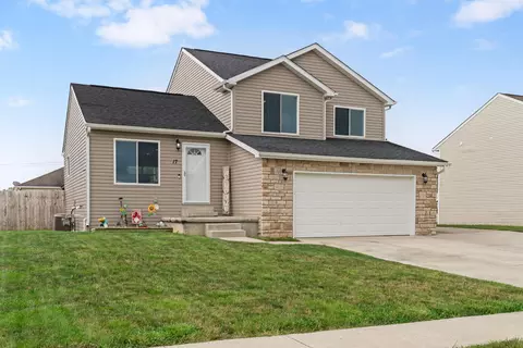 17 May Ave, Ashville, OH 43103