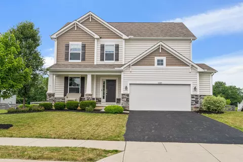 12181 Prairie View Dr NW, Pickerington, OH 43147