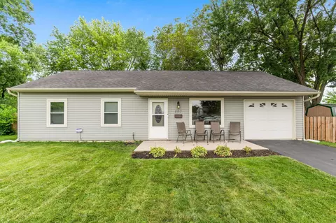 893 Aladdin Ct, Columbus, OH 43207