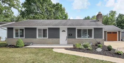 2579 Wickliffe Rd, Columbus, OH 43221