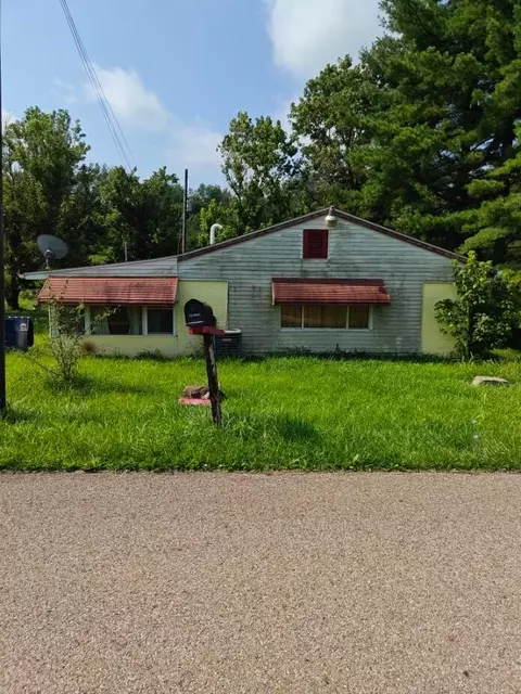 10646 Watson Rd SE, Heath, OH 43056 photo 2