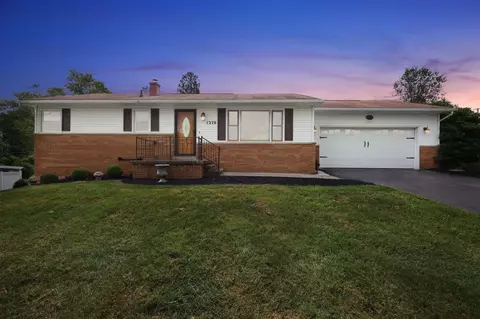 1270 Gumwood Dr NE, Lancaster, OH 43130