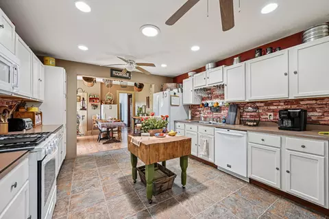 Kitchen - 4711 N Elm Tree Rd, Conover, OH 45317 photo 4 of 7
