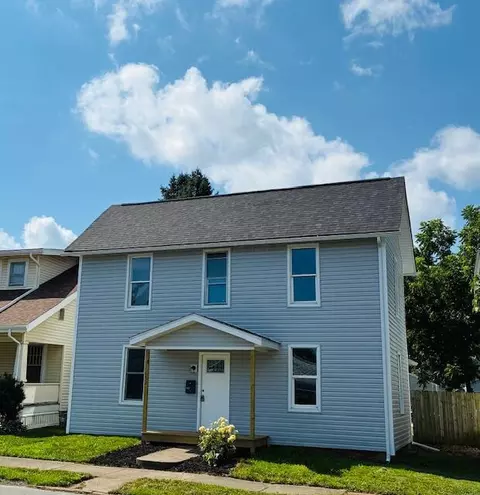 652 E 6th Ave, Lancaster, OH 43130