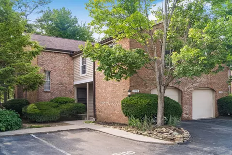 5110 Schuylkill St #33-10, Columbus, OH 43220