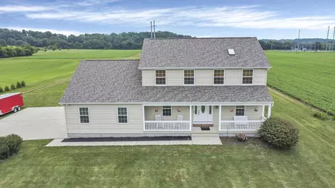 2110 Pickerington Rd, Carroll, OH 43112