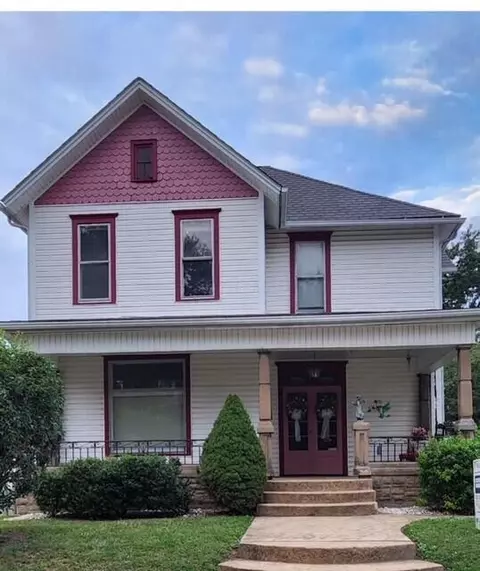 366 Hudson Ave, Newark, OH 43055