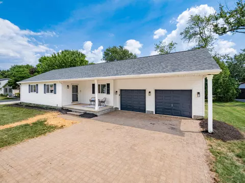 165 W Old Powell Rd, Powell, OH 43065