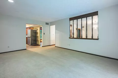 3072 Fowler Rd, Springfield, OH 45502 photo 6