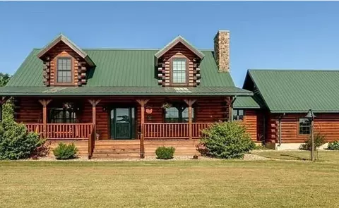 308 Township Road 581, Sullivan, OH 44880