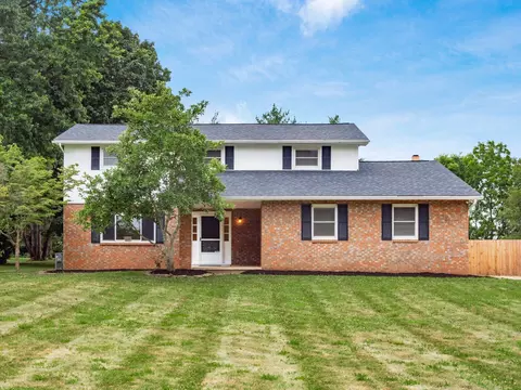 10697 Marie Ln, Pickerington, OH 43147