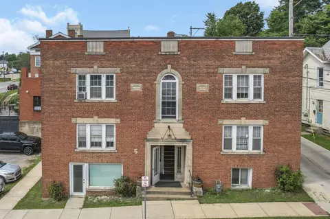 5 E Chestnut St, Mount Vernon, OH 43050