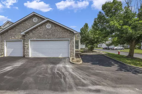6658 Lagrange Dr #43E, Canal Winchester, OH 43110