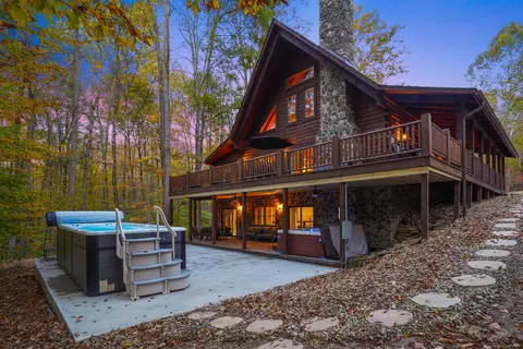 16651 Skinner Rd, Logan, OH 43138