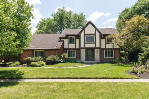 1425 Briarmeadow Dr, Columbus, OH 43235