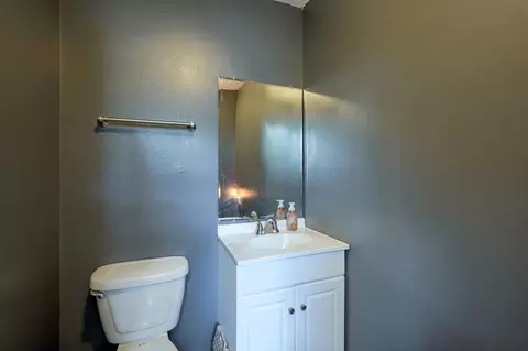 Bath - 135 Pontious Ln, Circleville, OH 43113 photo 1 of 2