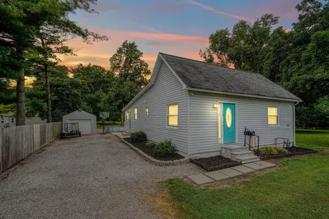 135 Pontious Ln, Circleville, OH 43113