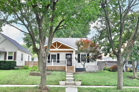 814 Oxley Rd, Columbus, OH 43212