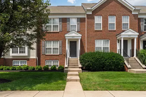 3839 Rubythroat Dr, Columbus, OH 43230