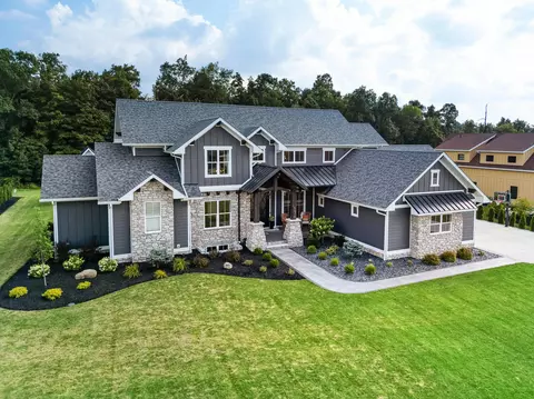 5470 Maple Glen Dr, Galena, OH 43021