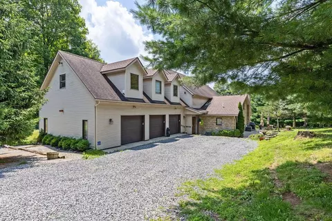 17766 Scott Rd, Mount Vernon, OH 43050