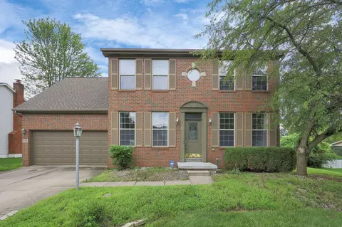 825 Brookside Dr, Pickerington, OH 43147