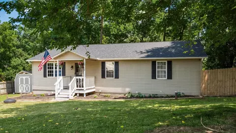 13376 Maple Rd NE, Thornville, OH 43076